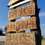 Апартаменты Konaku Zenelaj Selcke E Madhe Memaliaj